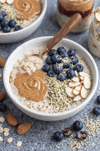 creamy overnight oats with seeds nuts and Maeva